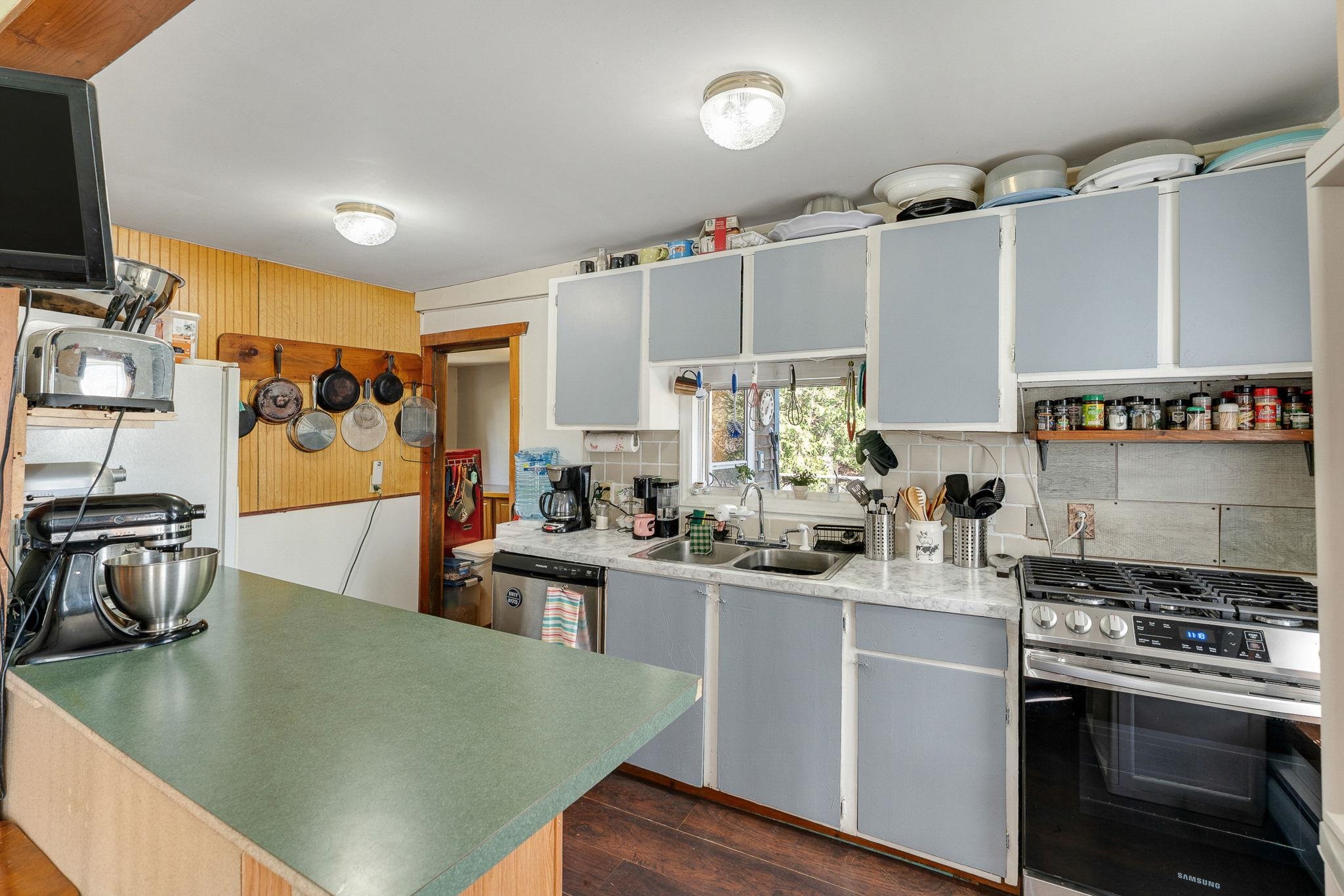 182 Brook Street Williamstown, VT 05679 - Photo 10 of 51