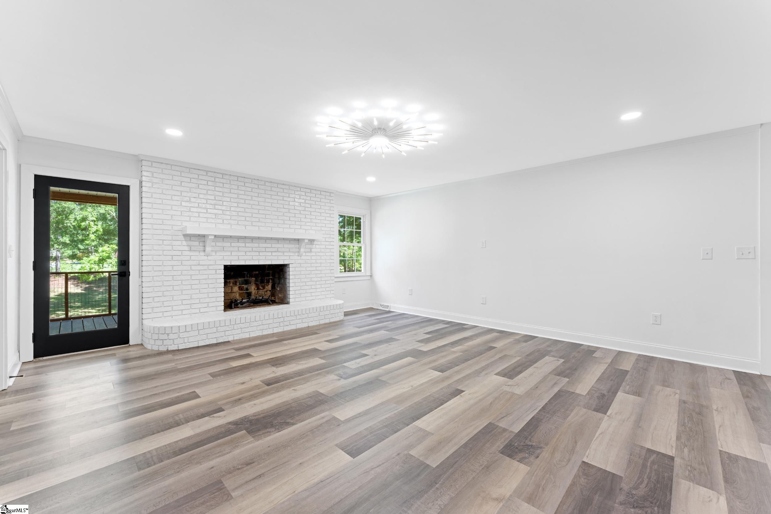 36 Heritage Drive Fountain Inn, SC 29644 - Photo 4 of 50