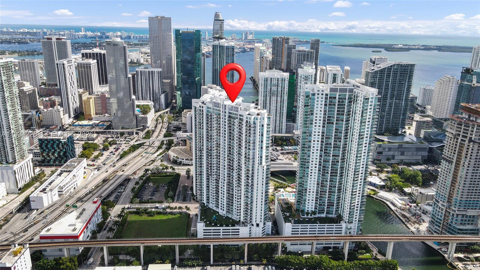90 Southwest 3rd Street, Unit 2109 Miami, FL 33130 - Photo 31 of 31 a view of buildings