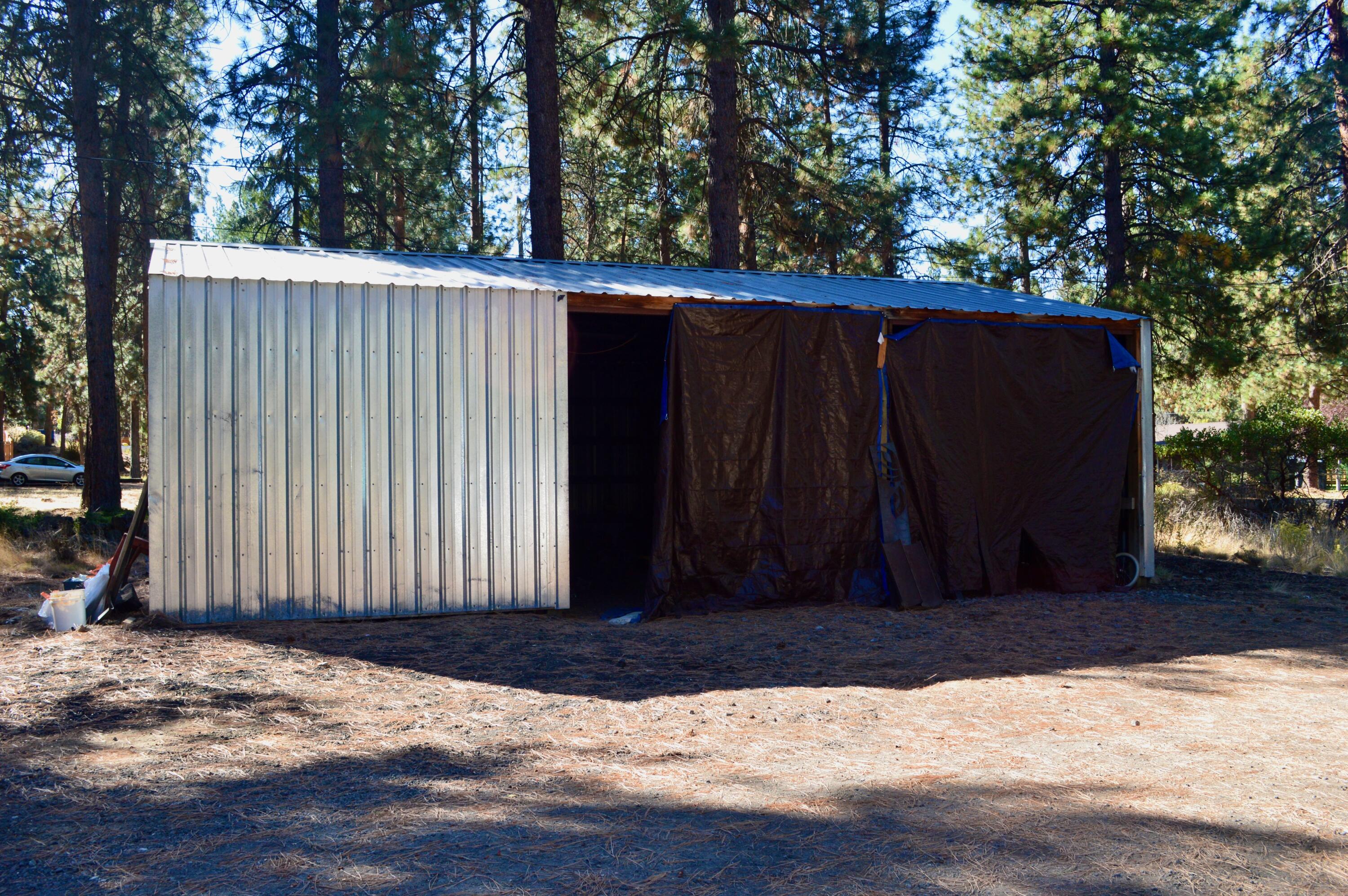 60164 Turquoise Road Bend, OR 97702 - Photo 15 of 21 a view of wooden fence