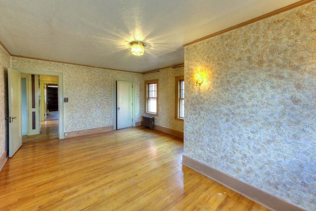 24 Hadwen Road Worcester, MA 01602 - Photo 35 of 42