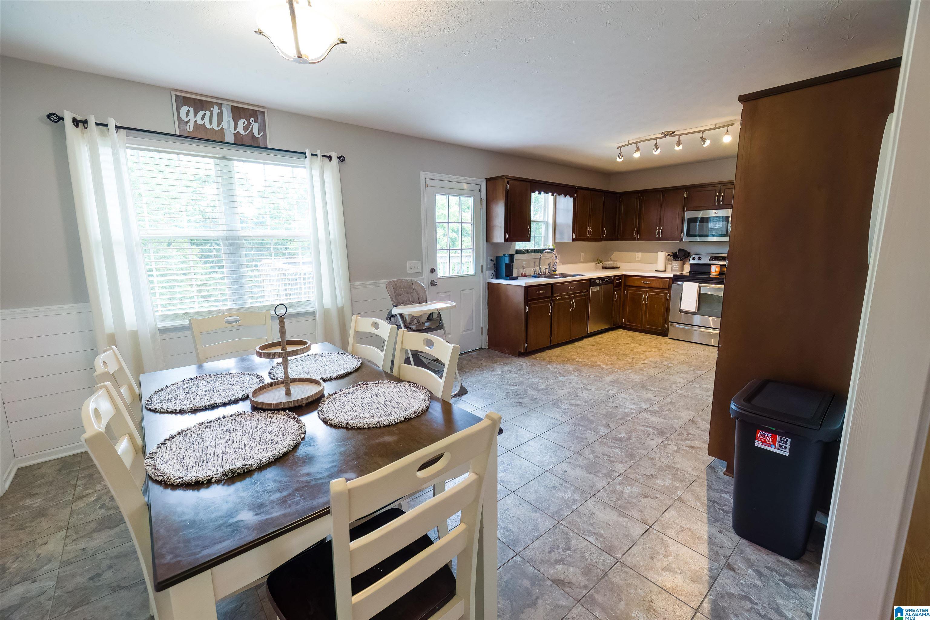 191 Wilson Way Weaver, AL 36277 - Photo 11 of 28