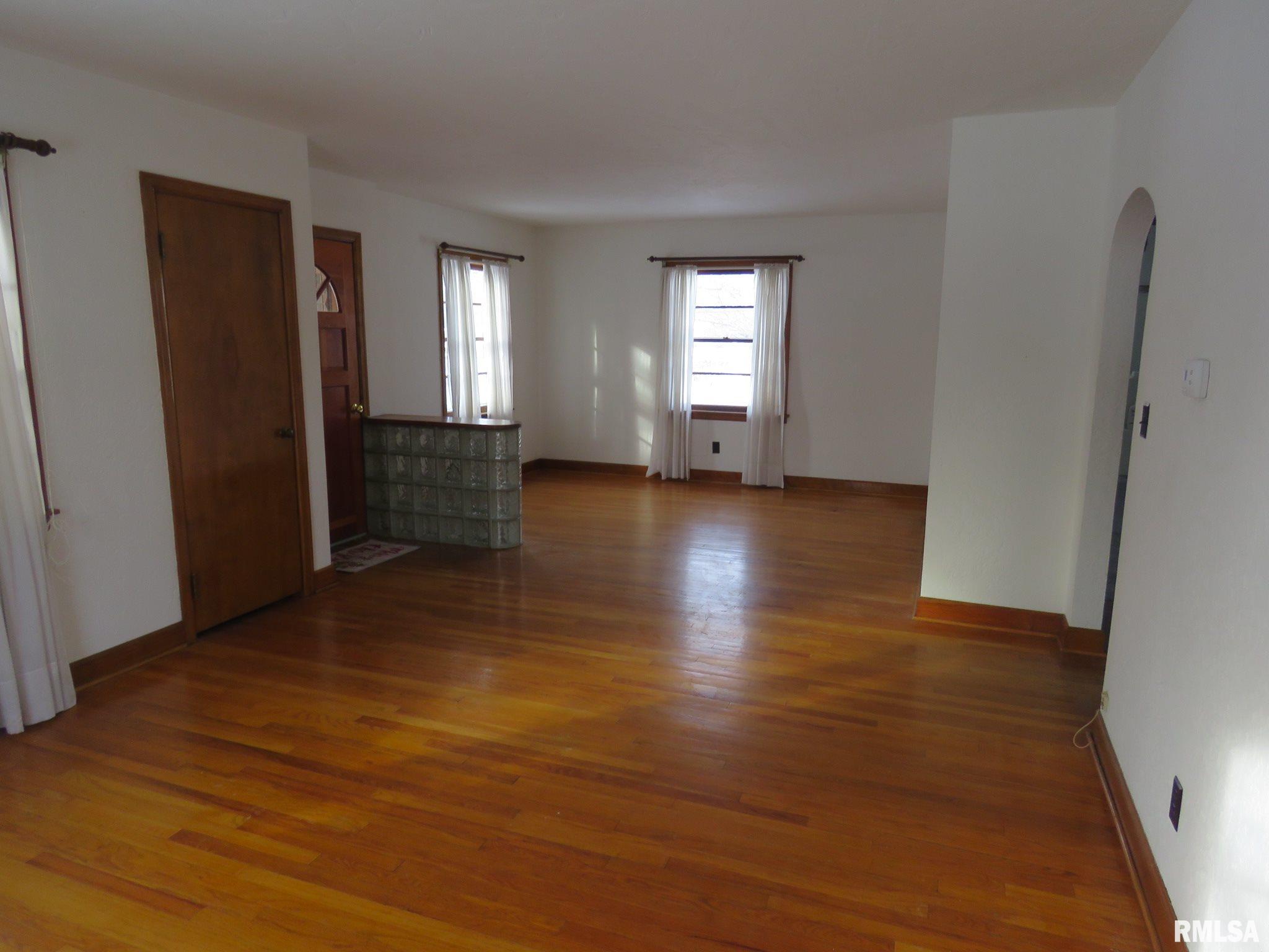 202 North State Street Atkinson, IL 61235 - Photo 9 of 23 Gallery Image 9