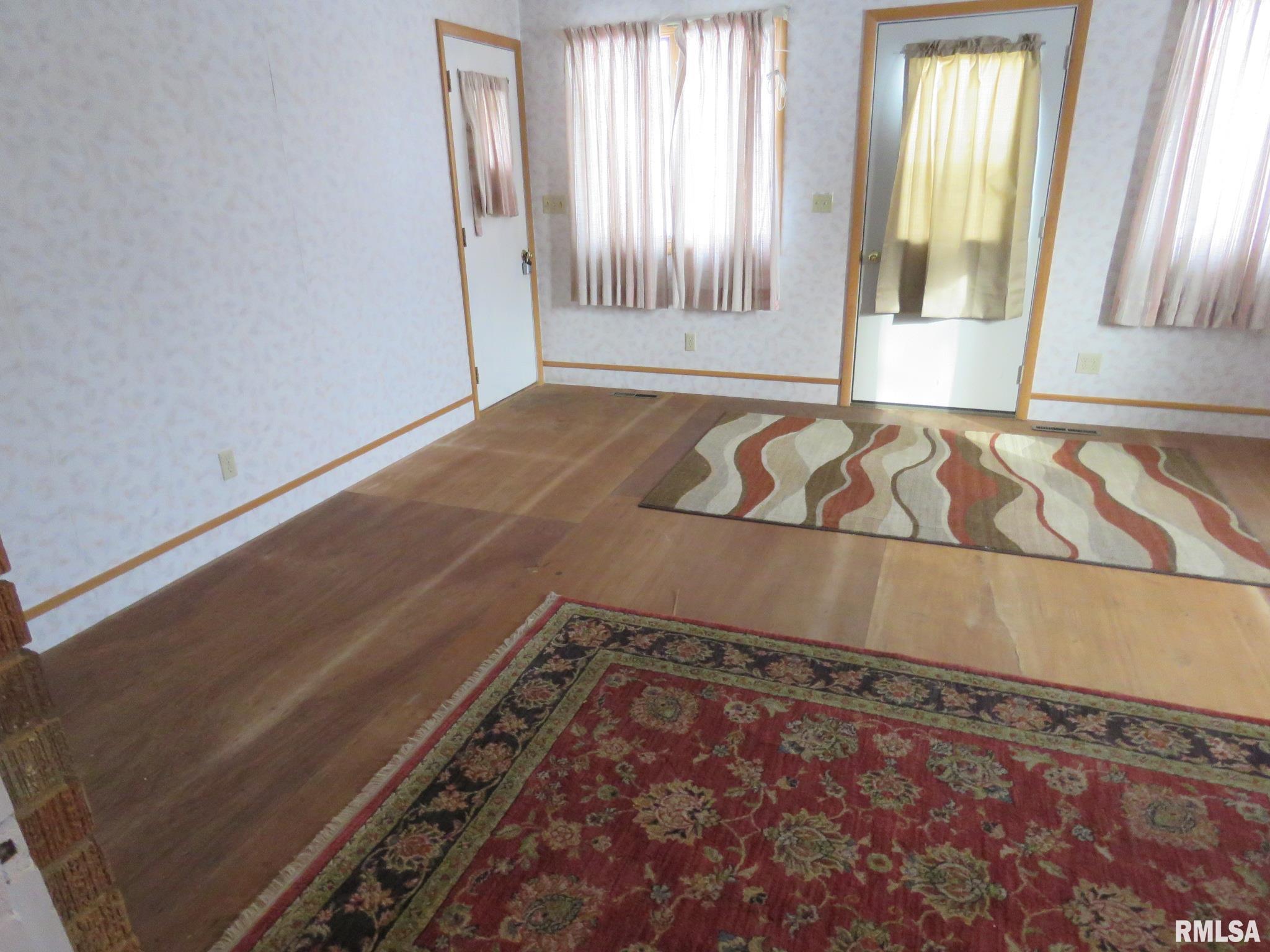 202 North State Street Atkinson, IL 61235 - Photo 10 of 23 Gallery Image 10