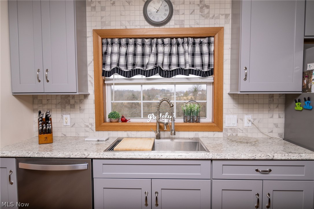 41152 Black Oak Road Flushing, OH 43977 - Photo 12 of 48