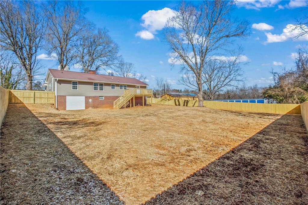 116 Knight Street King, NC 27021 - Photo 6 of 33 Gallery Image 6