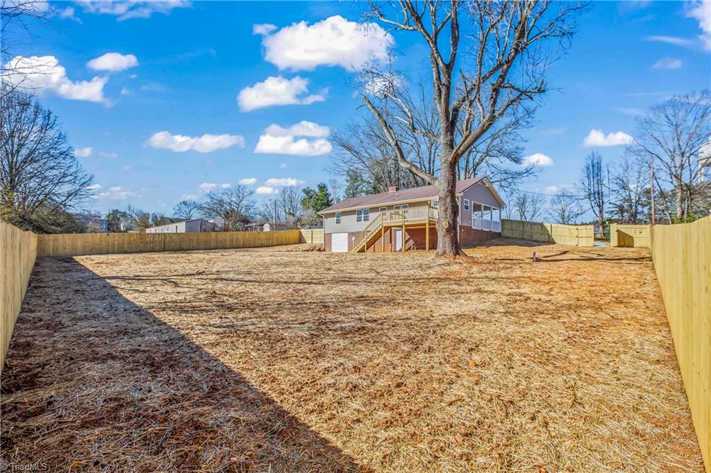 116 Knight Street King, NC 27021 - Photo 7 of 33 Gallery Image 7