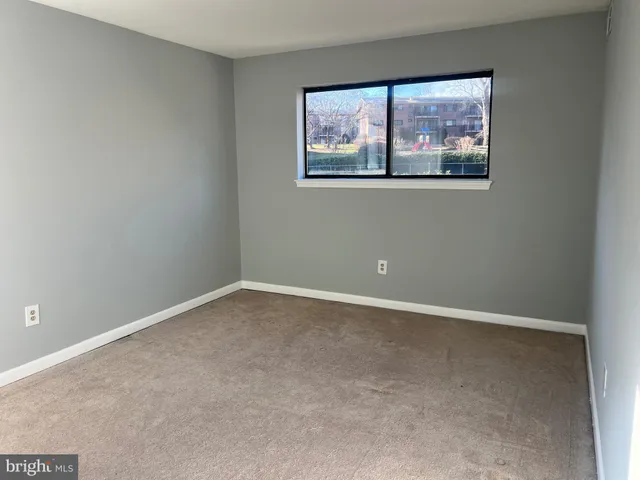 $2,200 | 7368 Lee Highway, Unit 68/104, Falls Church, VA 22046