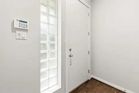 $710,000 | 3925 Gilbert Avenue, Unit C, Dallas, TX 75219