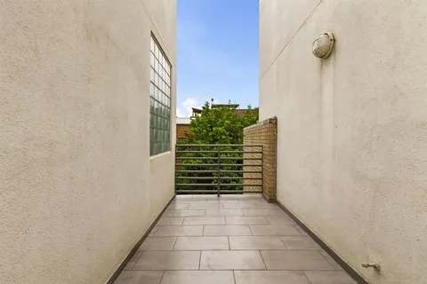 $710,000 | 3925 Gilbert Avenue, Unit C, Dallas, TX 75219