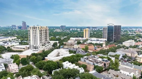 $710,000 | 3925 Gilbert Avenue, Unit C, Dallas, TX 75219