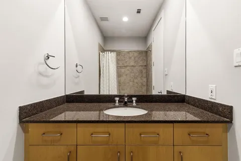 $710,000 | 3925 Gilbert Avenue, Unit C, Dallas, TX 75219