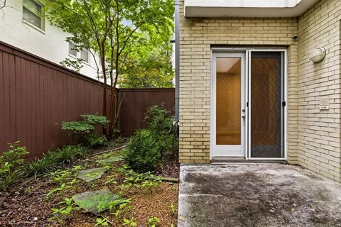 $710,000 | 3925 Gilbert Avenue, Unit C, Dallas, TX 75219