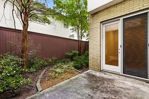 $710,000 | 3925 Gilbert Avenue, Unit C, Dallas, TX 75219