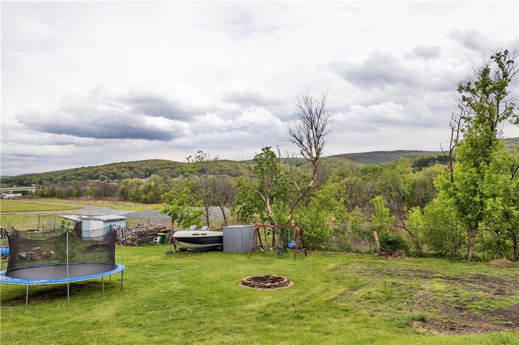 429 West 3rd Street Derry, PA 15627 - Photo 27 of 30