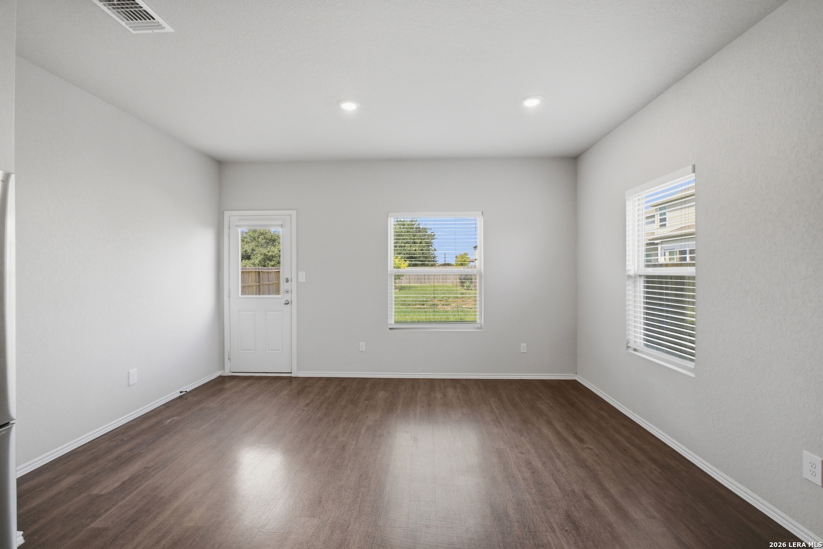 5403 Daniel Way St. Hedwig, TX 78152 - Photo 14 of 50
