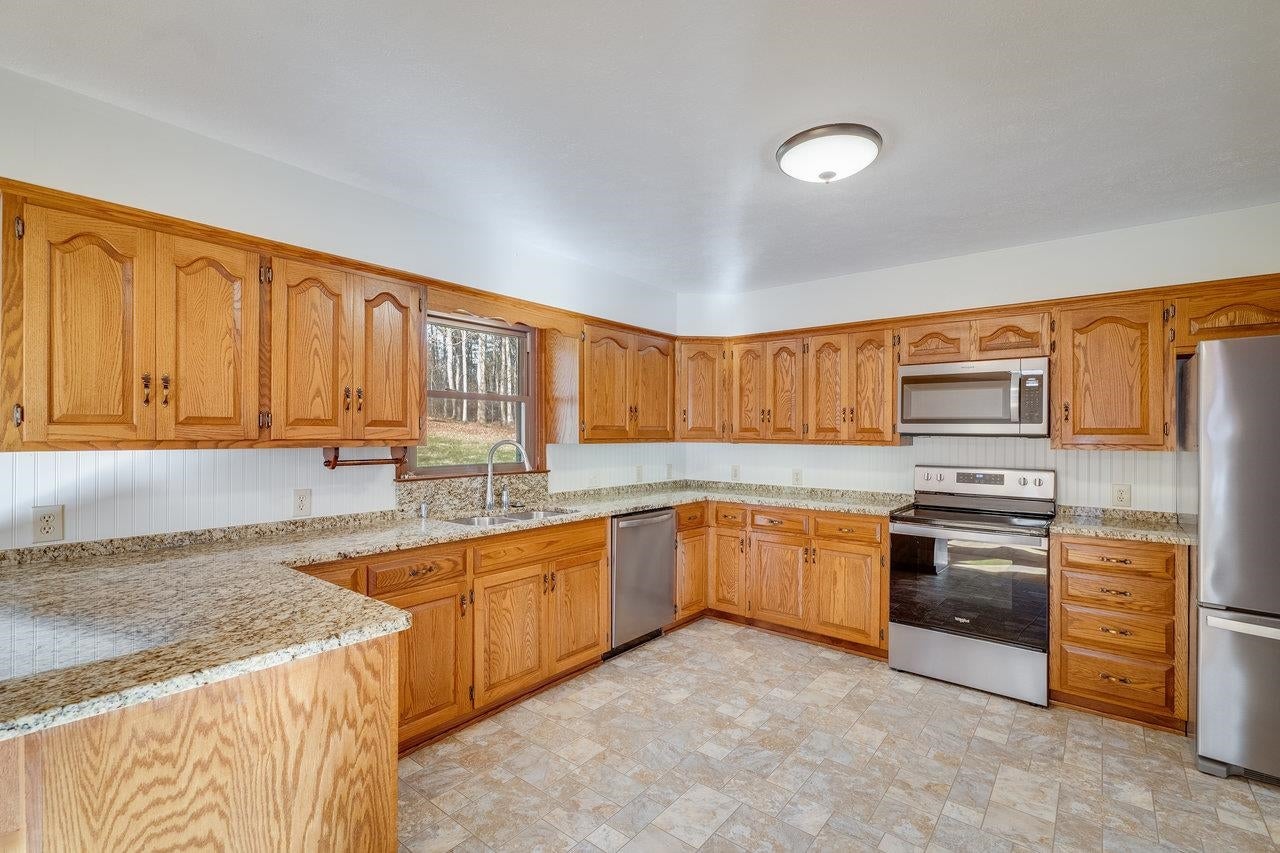 230 Rural Drive Mount Solon, VA 22843 - Photo 15 of 69 Gallery Image 15