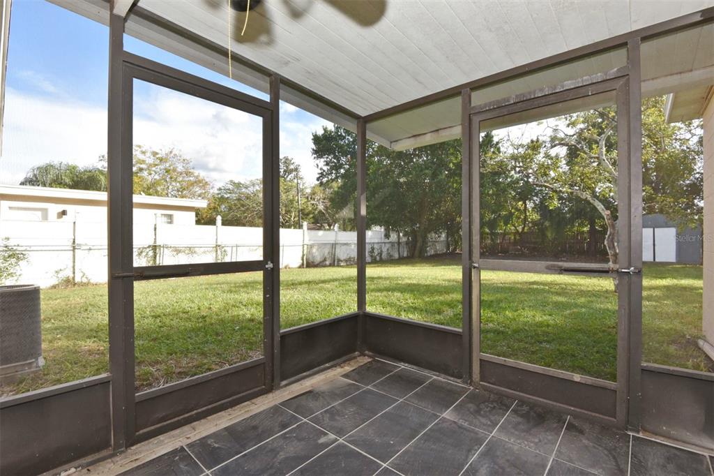 2148 Ridge Drive Winter Park, FL 32792 - Photo 27 of 33 a view of a room and window