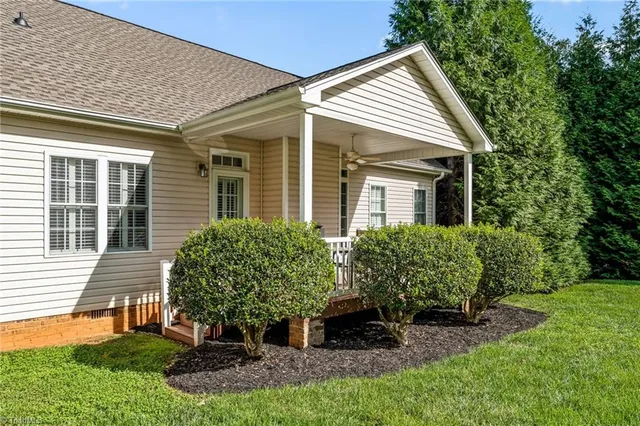 $399,900 | 106 Stonegate Court, Reidsville, NC 27320