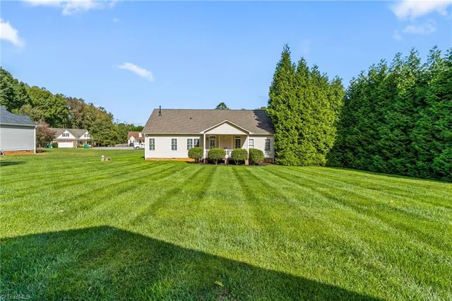 $399,900 | 106 Stonegate Court, Reidsville, NC 27320