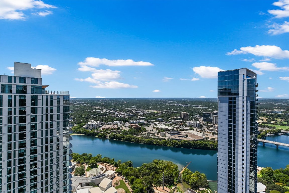 610 Davis Street, Unit 4602 Austin, TX 78701 - Photo 15 of 35 a view of a city with tall buildings
