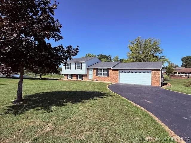 $269,900 | 2116 Highway 56, Scottsburg, IN 47170