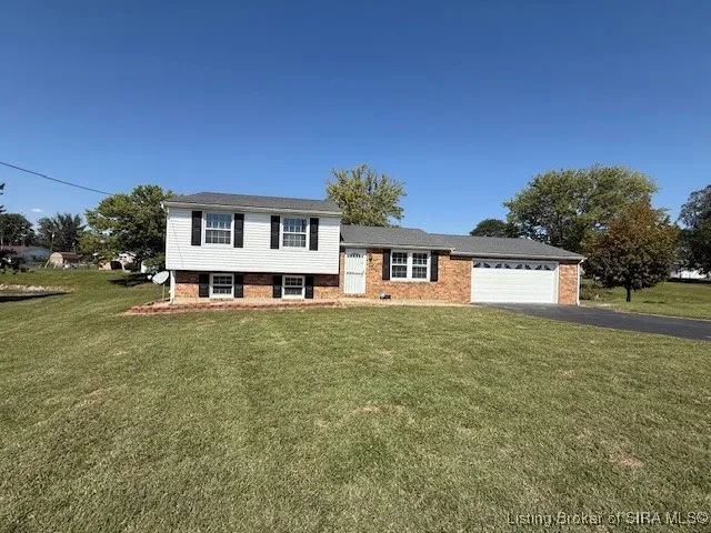 $269,900 | 2116 Highway 56, Scottsburg, IN 47170