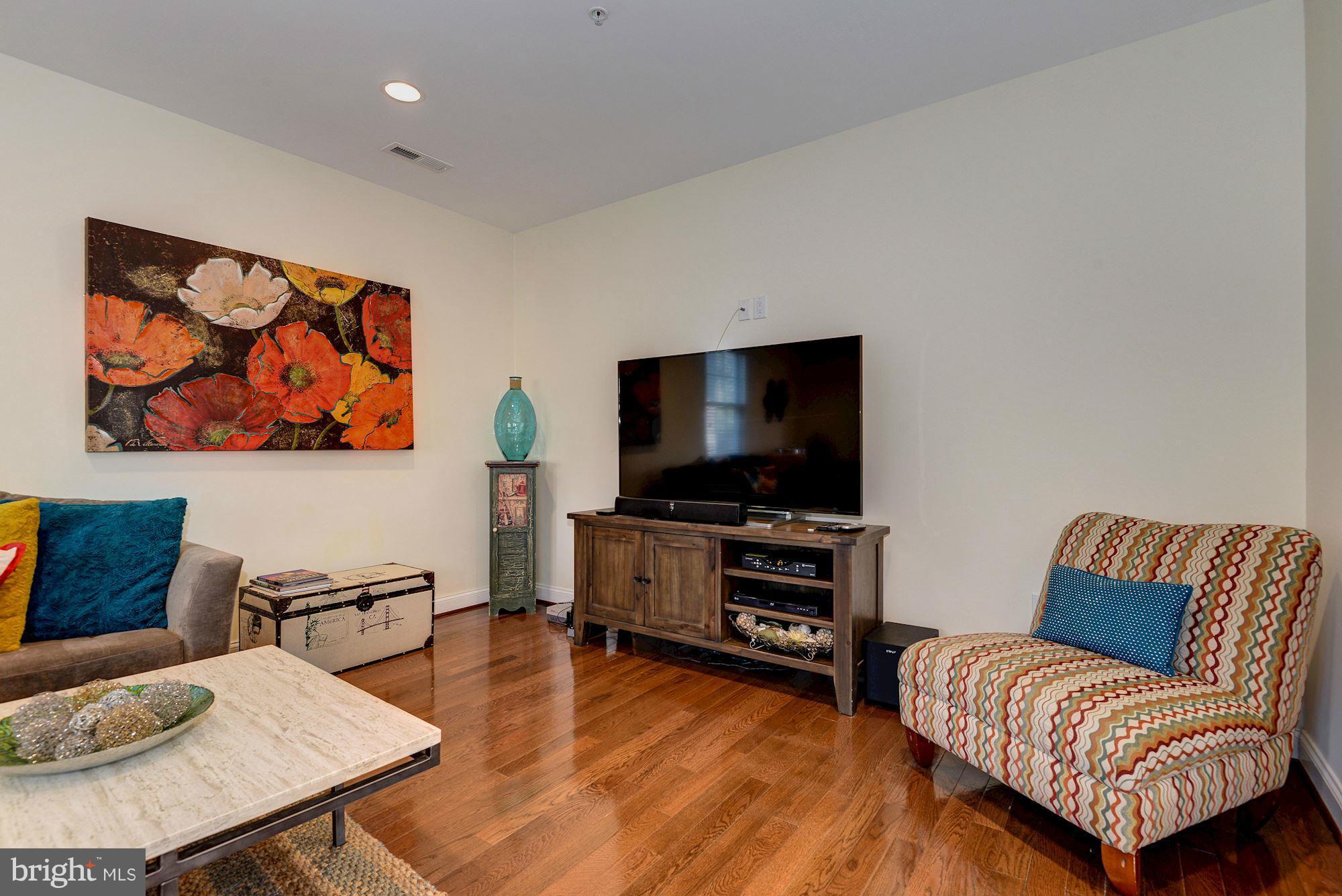 4105 Decatur Avenue Kensington, MD 20895 - Photo 8 of 29 Family Room