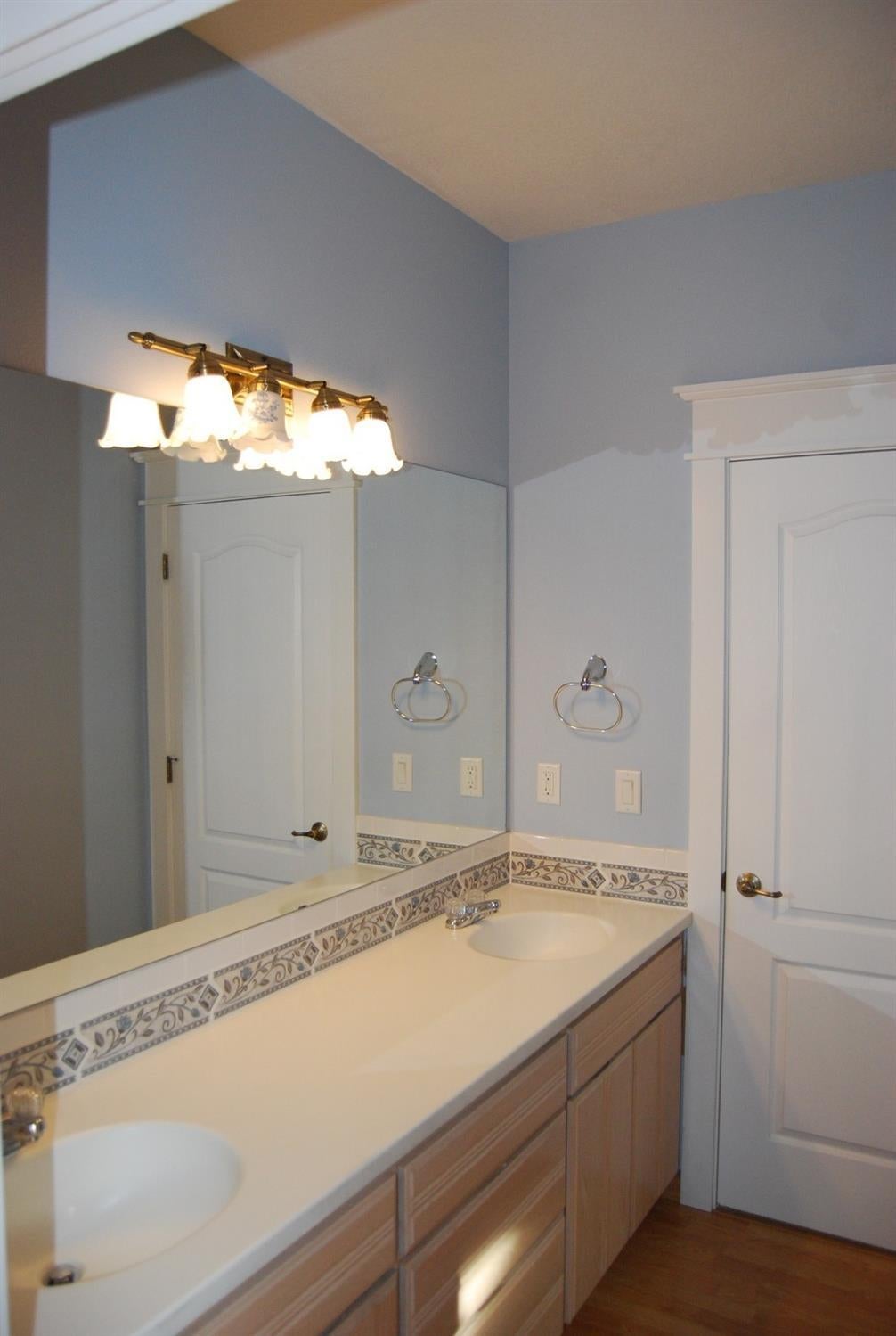 827 Ridgeway Avenue Central Point, OR 97502 - Photo 24 of 34 Additional Photo