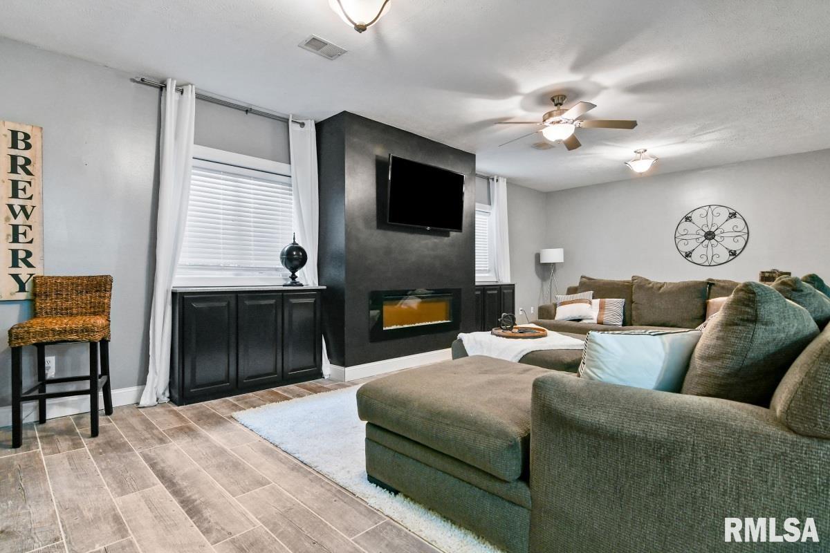 4916 Foxhall Lane Springfield, IL 62711 - Photo 44 of 59