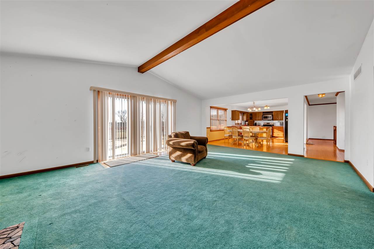 5603 Springborn Road East China, MI 48054 - Photo 6 of 31