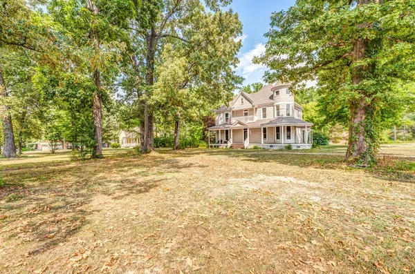 $374,900 | 222 Woodland Street, Whiteville, TN 38075