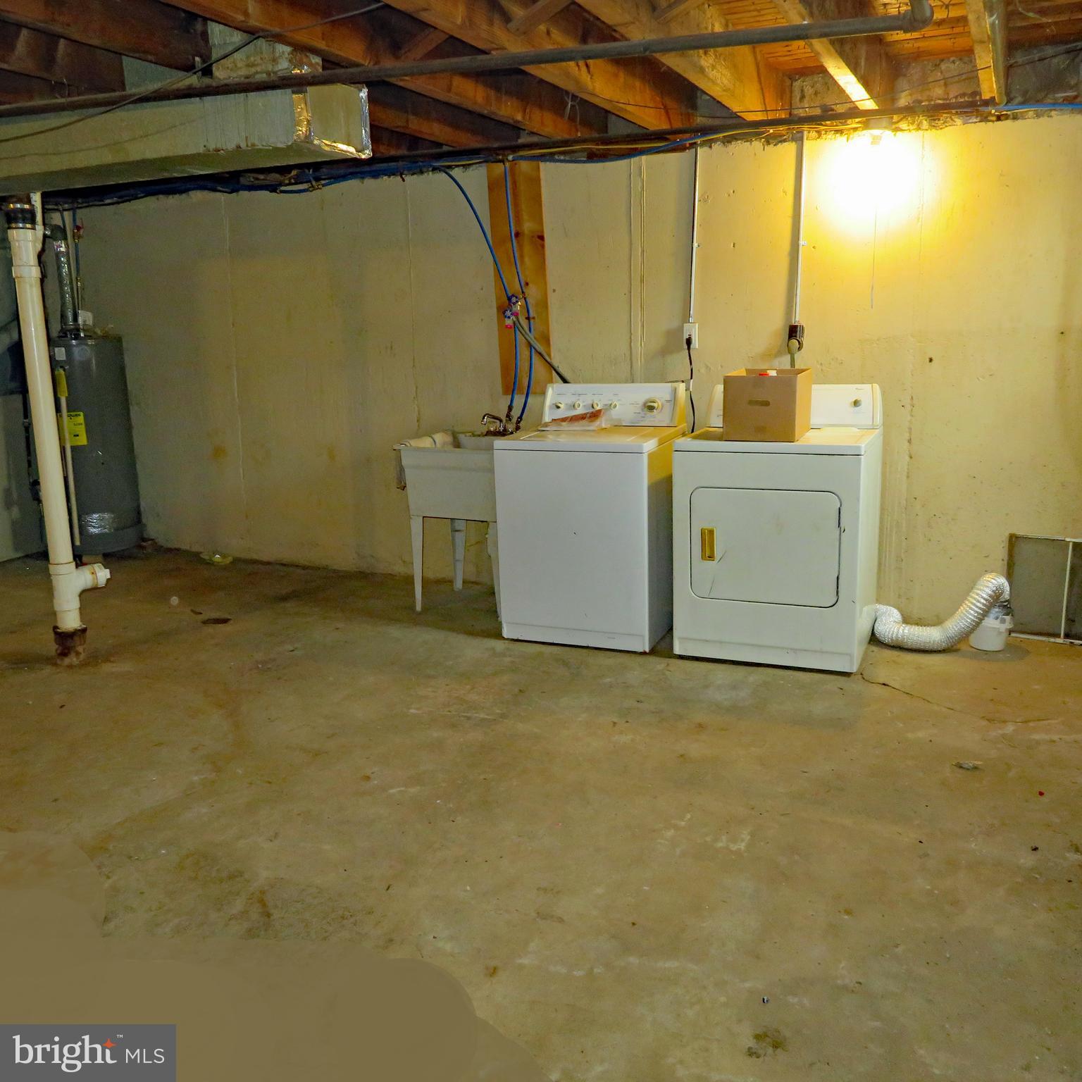 1018 Burnside Road Sharon Hill, PA 19079 - Photo 15 of 18