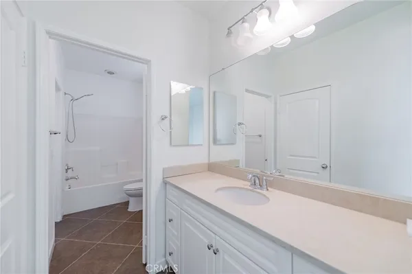 $3,900 | 5774 Meeker Drive, Eastvale, CA 92880