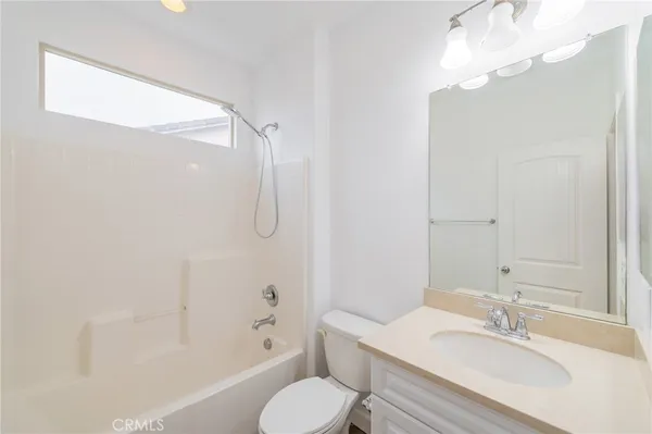 $3,900 | 5774 Meeker Drive, Eastvale, CA 92880