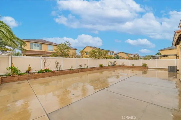 $3,900 | 5774 Meeker Drive, Eastvale, CA 92880