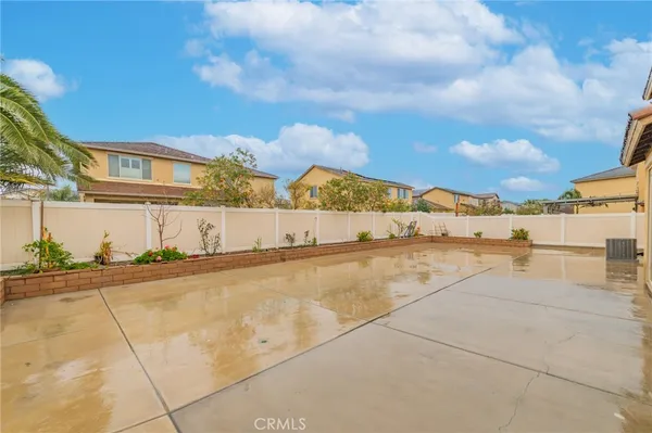 $3,900 | 5774 Meeker Drive, Eastvale, CA 92880