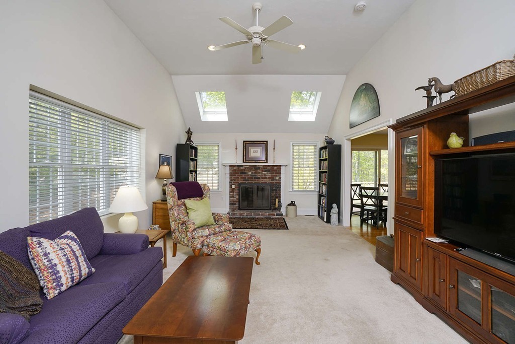 177 Forsythe Farm Road Northbridge, MA 01534 - Photo 15 of 30 Gallery Image 15