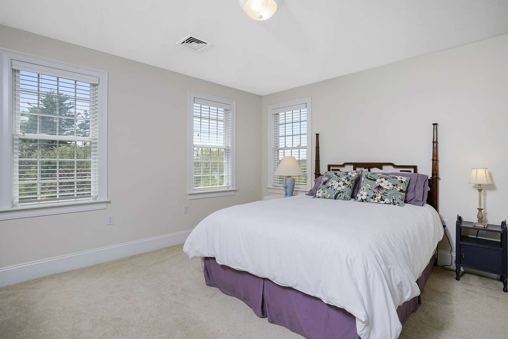 177 Forsythe Farm Road Northbridge, MA 01534 - Photo 17 of 30 Gallery Image 17