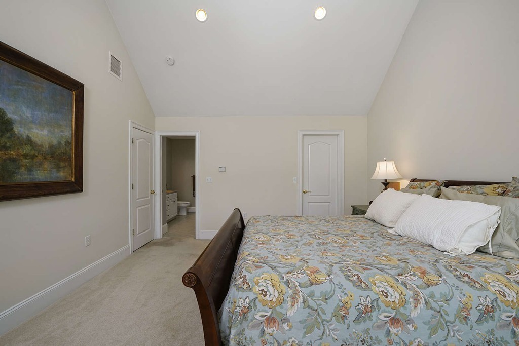 177 Forsythe Farm Road Northbridge, MA 01534 - Photo 21 of 30 Gallery Image 21