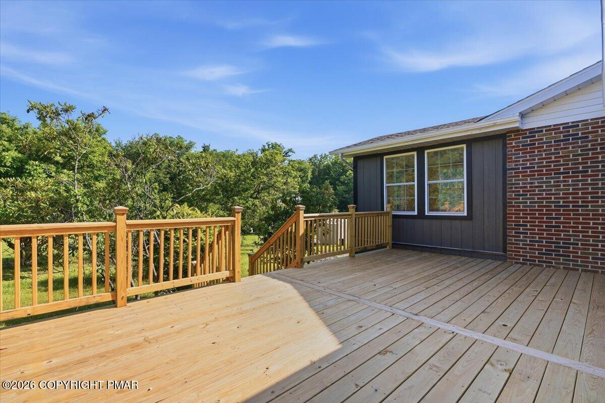 129 Rinker Road Stroudsburg, PA 18360 - Photo 54 of 64 DECK