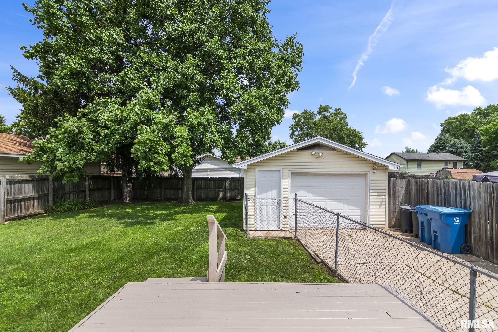 3025 East Griffiths Avenue Springfield, IL 62702 - Photo 31 of 34