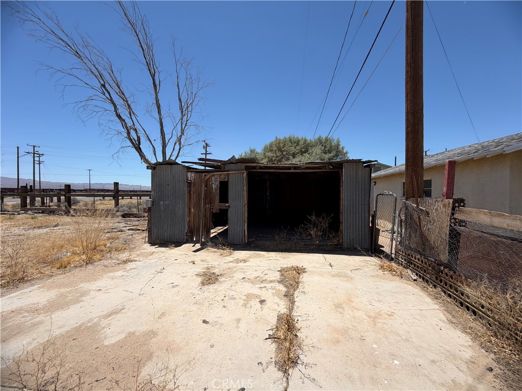 567 West Yermo Road Yermo, CA 92398 - Photo 31 of 38
