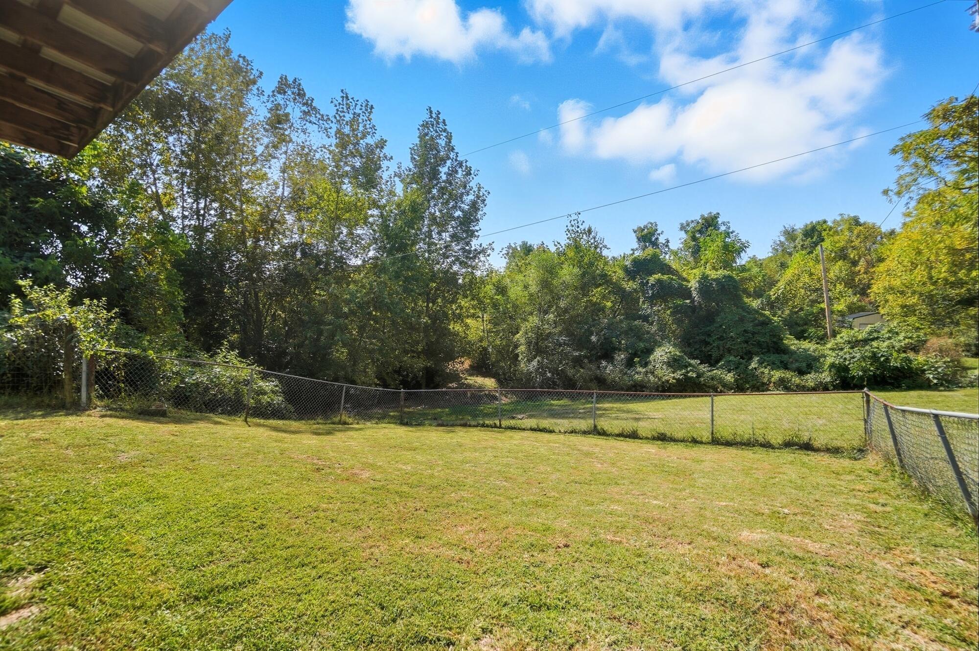 12499 Tarlton Road Southwest Circleville, OH 43113 - Photo 15 of 21