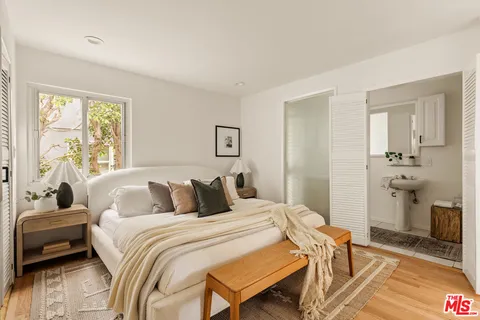 $995,000 | 7117 West 91st Street, Los Angeles, CA 90045