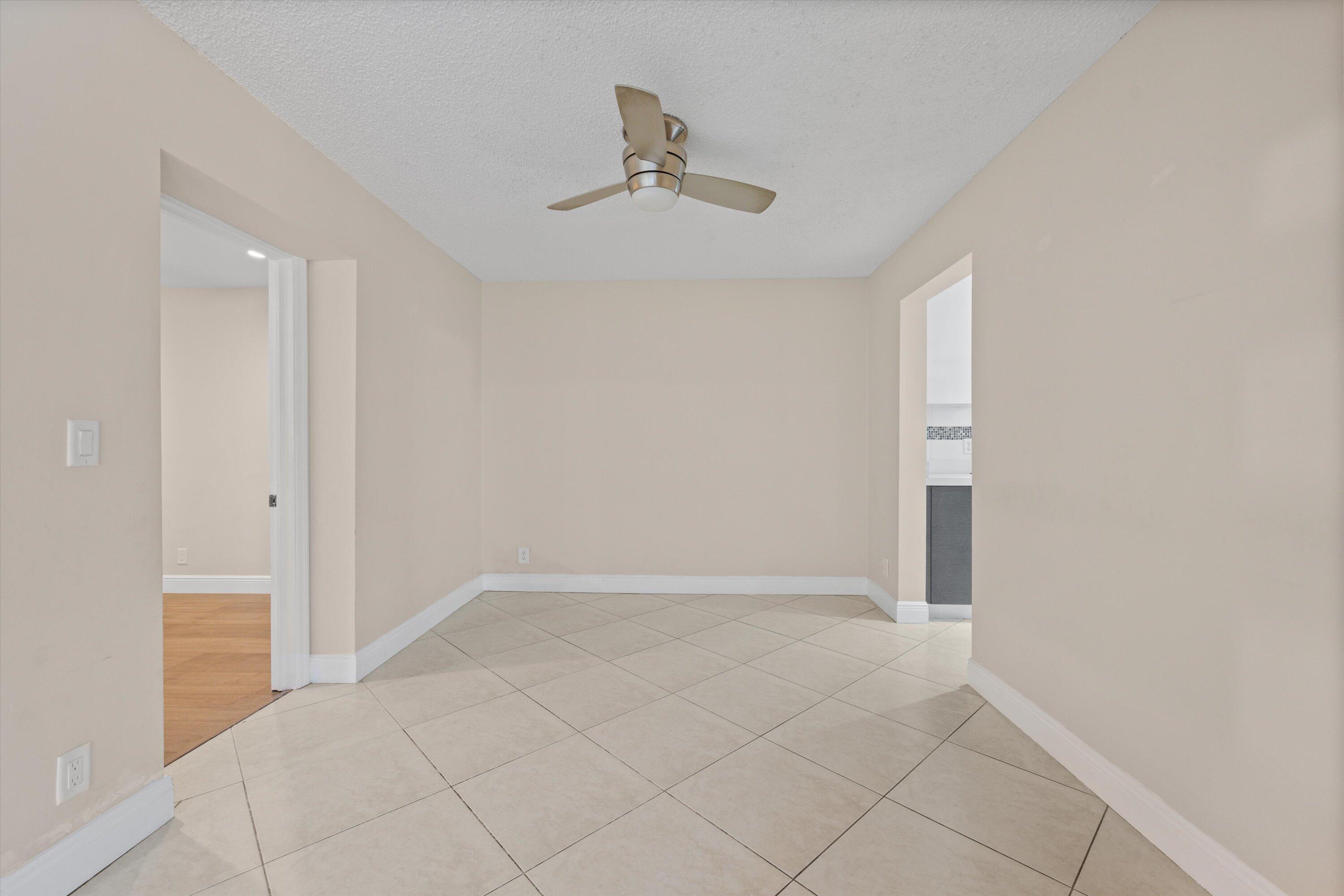 22304 Guadeloupe Street Boca Raton, FL 33433 - Photo 20 of 62 10-DSC_1867