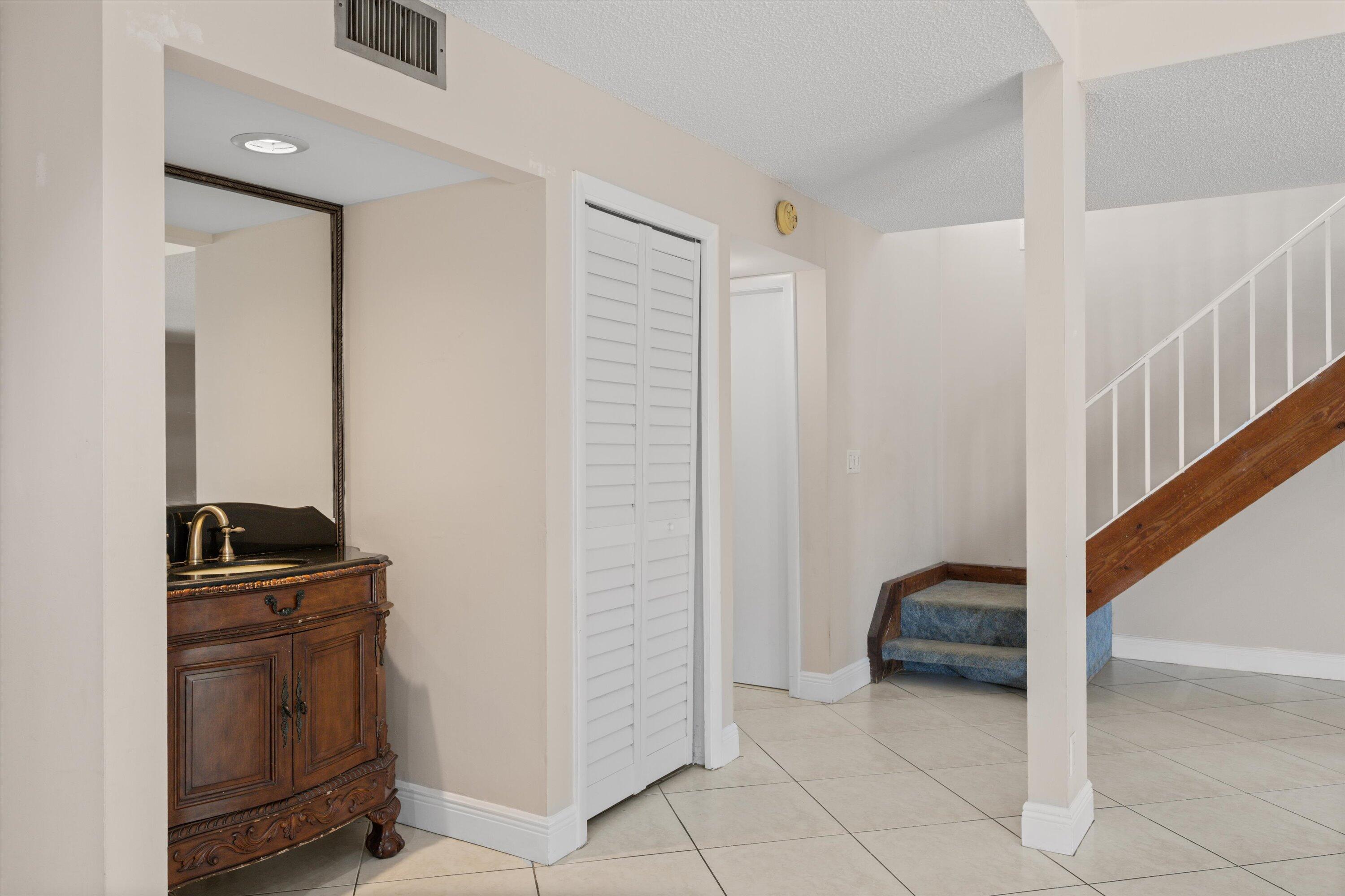 22304 Guadeloupe Street Boca Raton, FL 33433 - Photo 8 of 62 07-DSC_1951