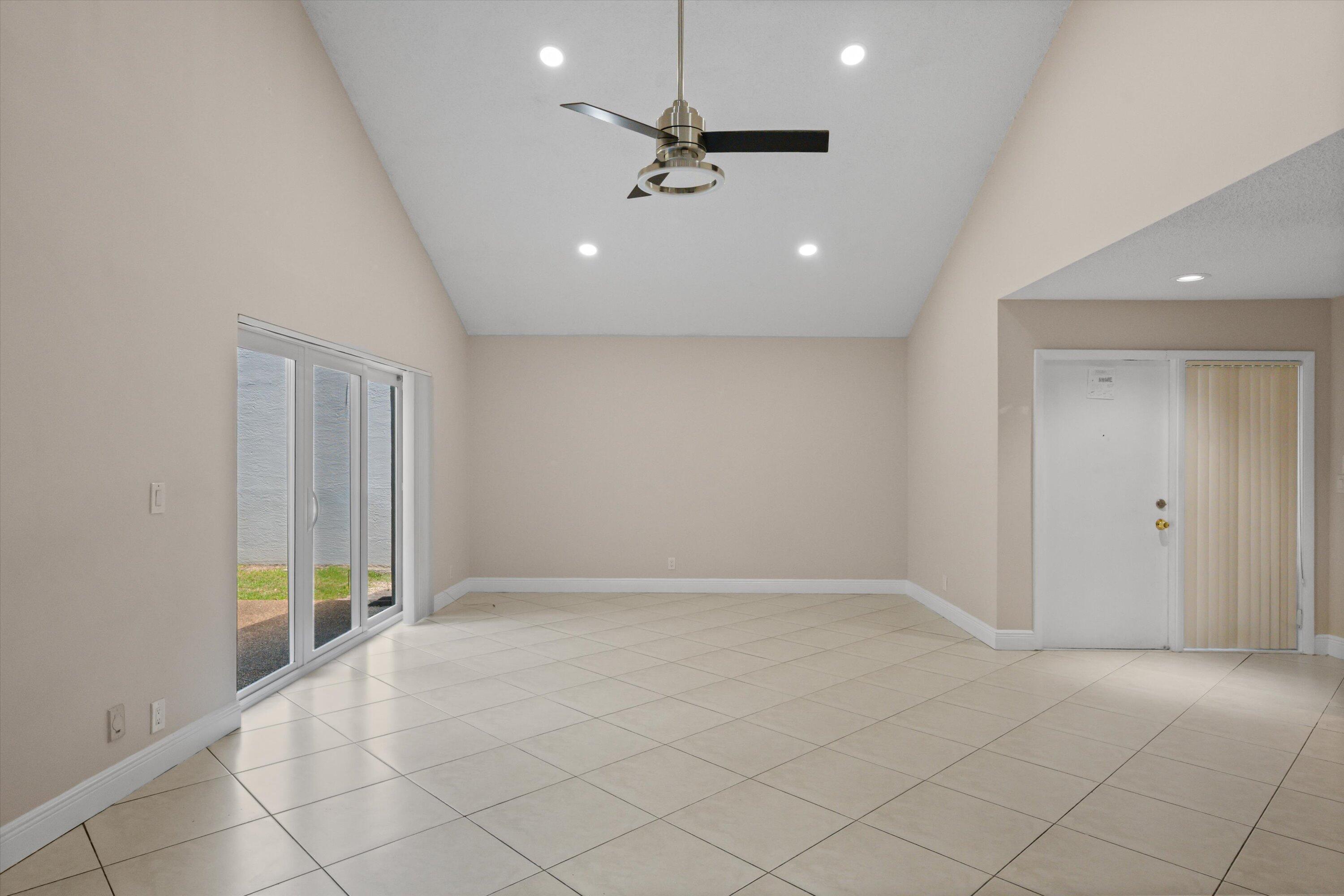 22304 Guadeloupe Street Boca Raton, FL 33433 - Photo 10 of 62 09-DSC_1892-Edit