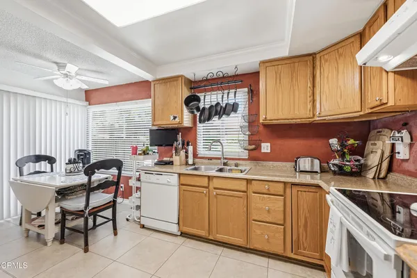$665,000 | 13221 Village 13, Camarillo, CA 93012