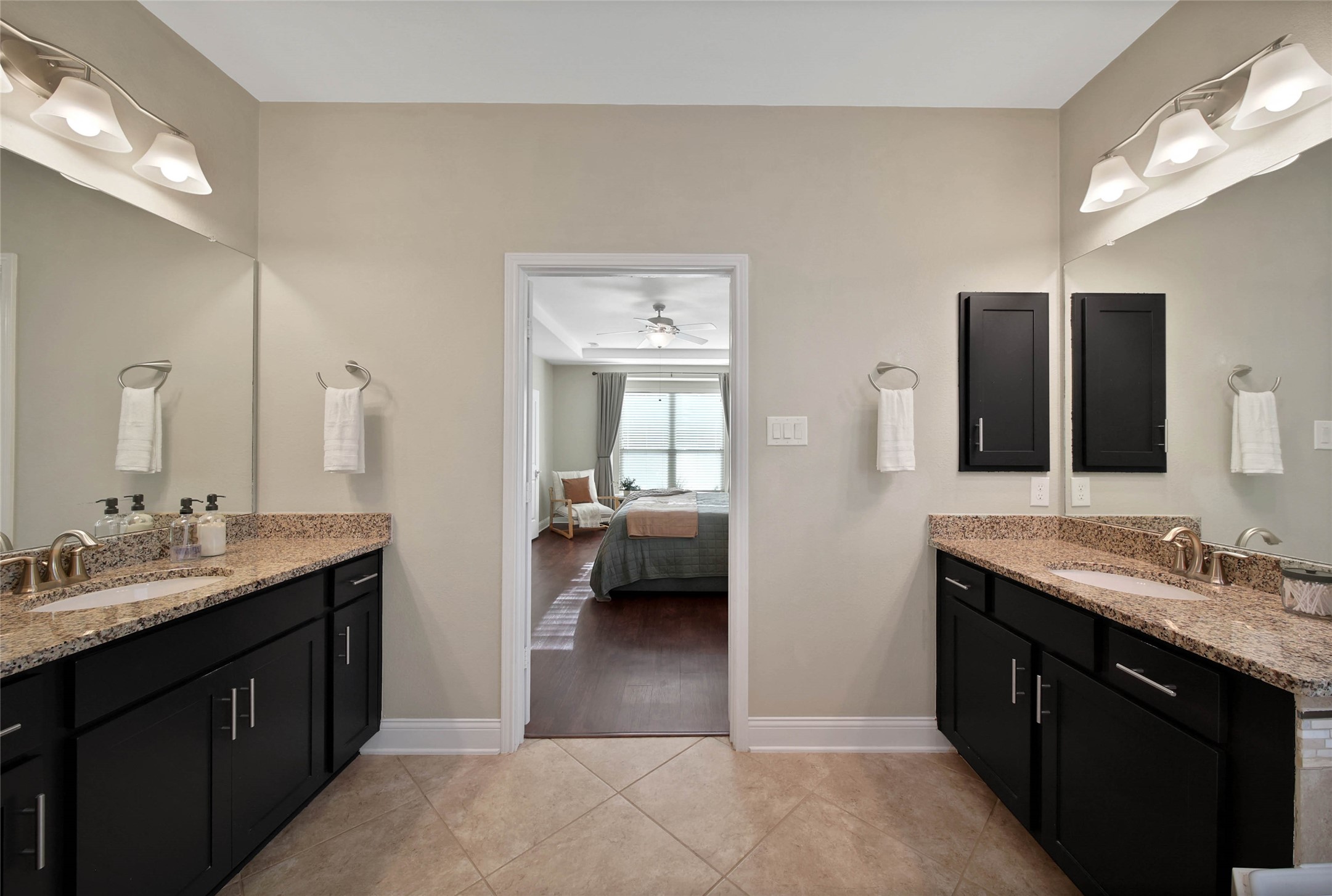 2643 Cedar Path Lane Conroe, TX 77385 - Photo 15 of 44